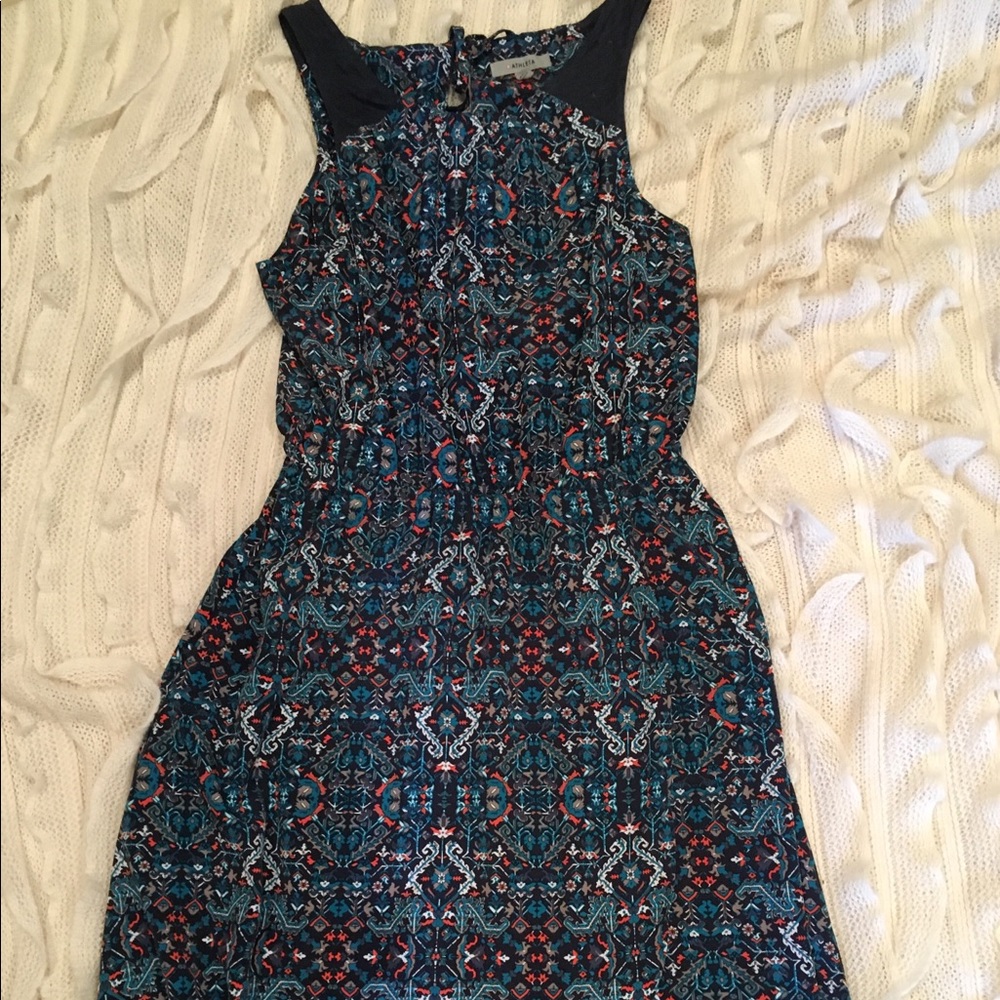 EUC Athleta dress. Size M.
